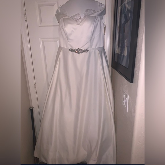 David's Bridal Dresses Simple Elegant Wedding Dress From Davids Bridal Comes W Petticoat